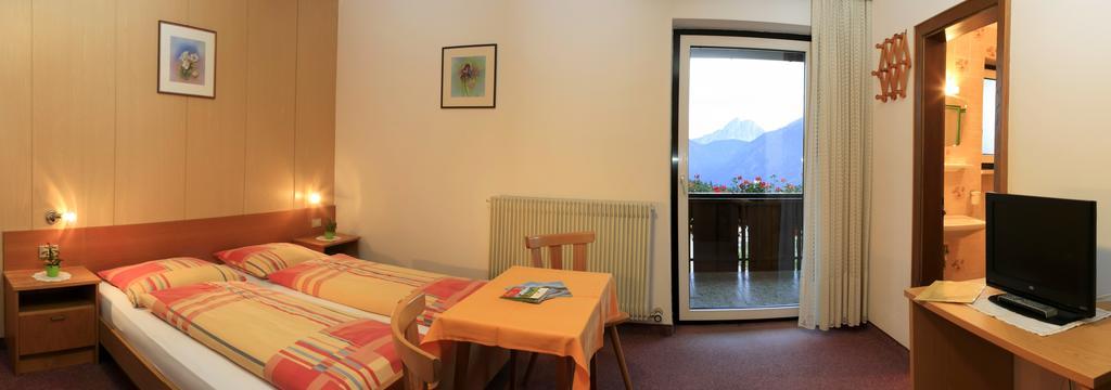 Pension Rastnerhof Luson Exteriér fotografie